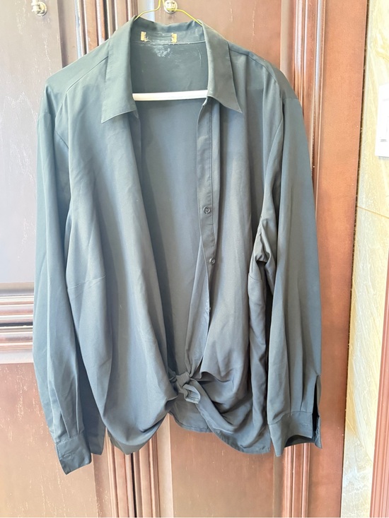 Tops - Women’s Black Tie-Front Button Blouse